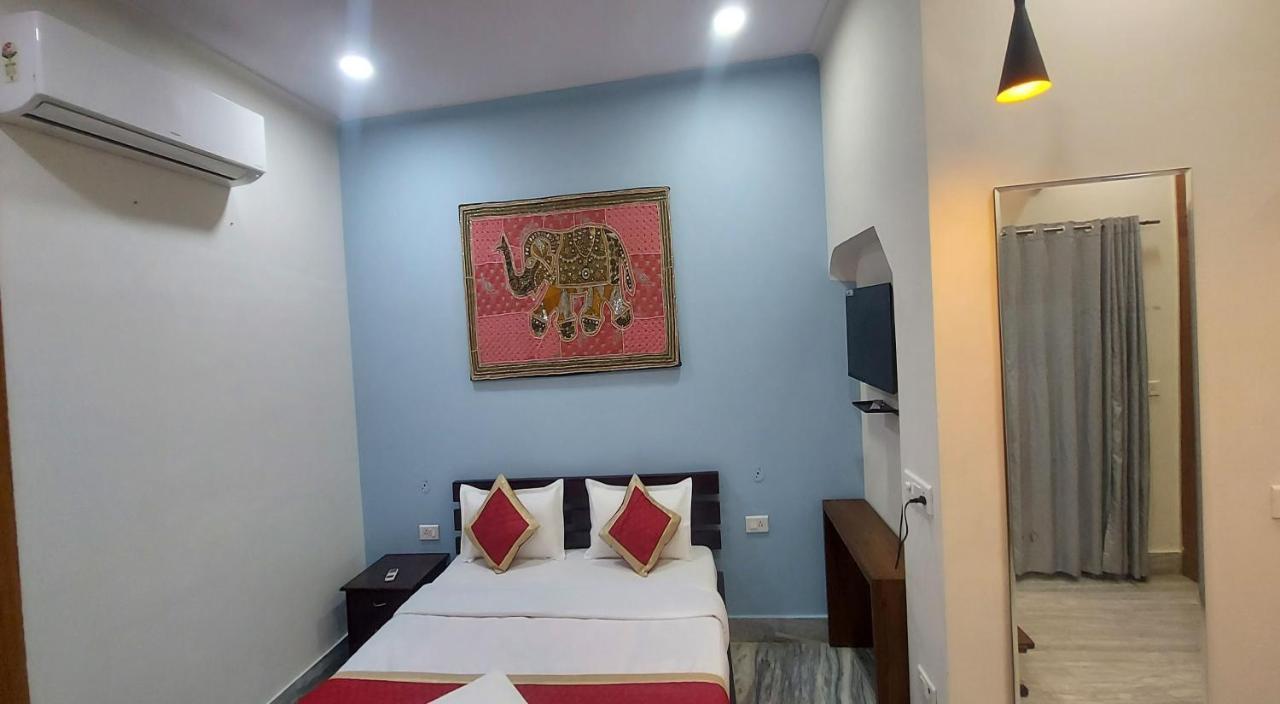 Hotel Natraj Palace Jaipur Exterior photo